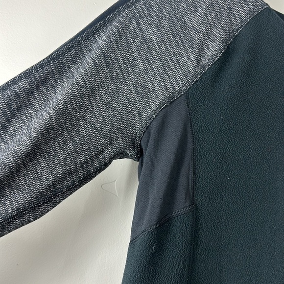 Lululemon Black Run: Bold in the Cold Long Sleeve Top 4 - Picture 8 of 12